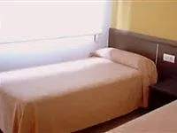 Hotel Travessera Parc Guell 3*